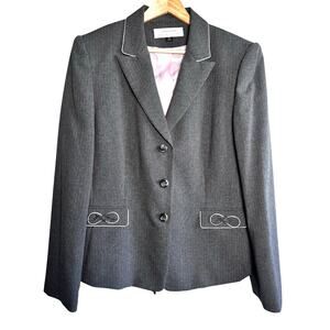 Tahari Blazer Women’s Size 12 Gray Pink Pinstripe Shoulder Pads Career Jacket